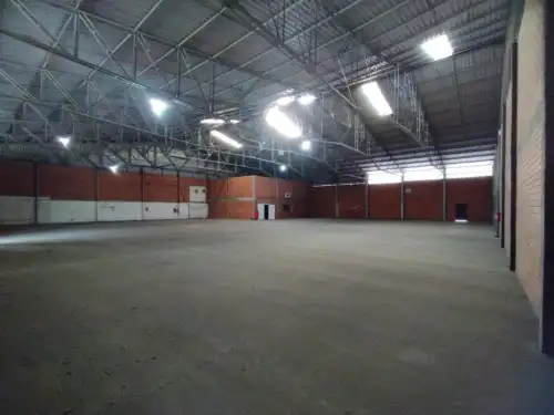 Pavilhão / Depósito para alugar em São José, Novo Hamburgo